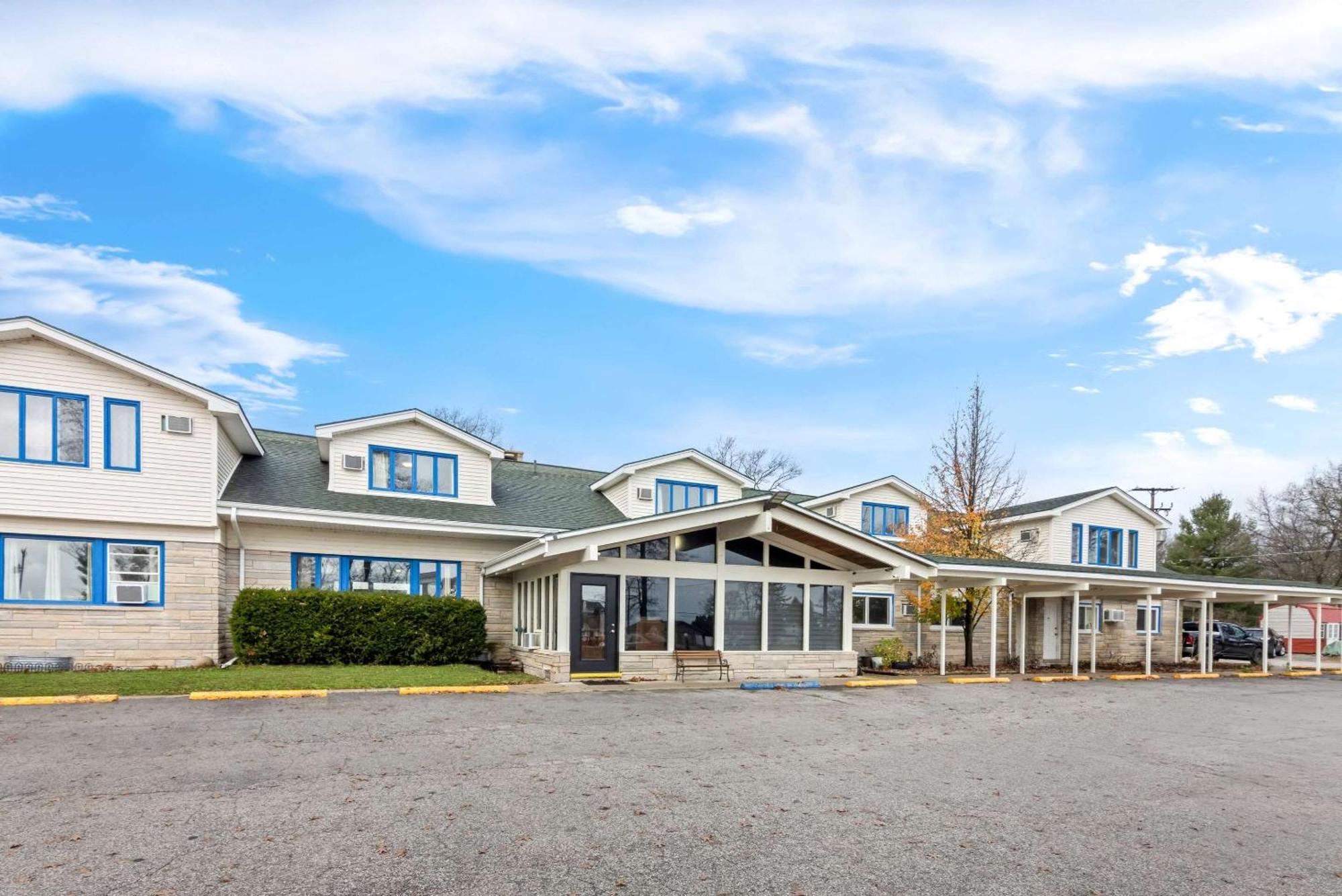 Rodeway Inn Formerly Camp Inn Lodge Oscoda Kültér fotó